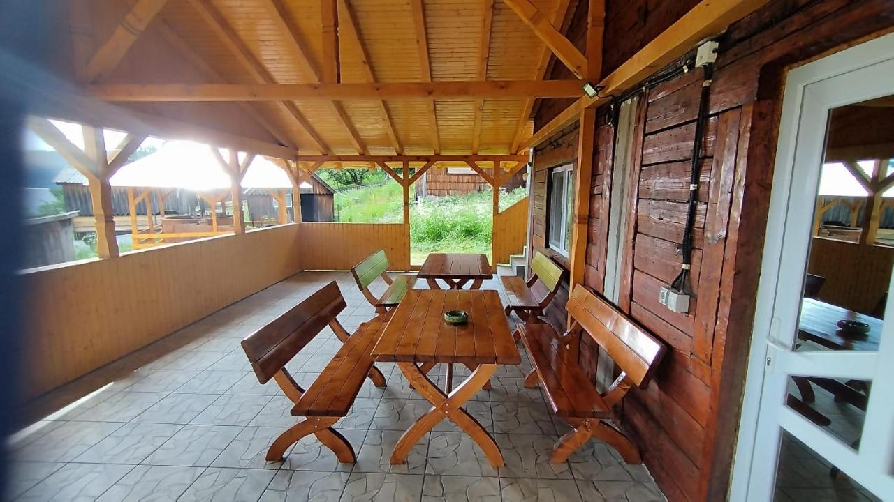 Cabana Trif Arada Exterior photo